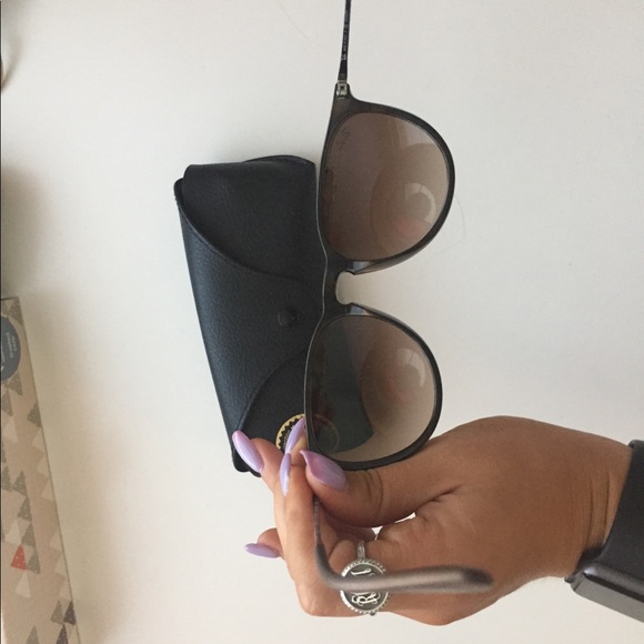 Erika Classic Ray Bans - Picture 4 of 6